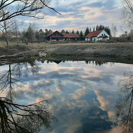 Jablkowo-na Skraju Puszczy Boreckiej Sniadania W Cenie Farm stay Jablonowo