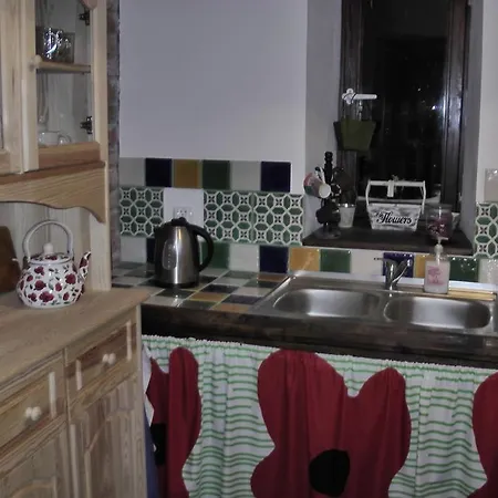 Jablkowo-na Skraju Puszczy Boreckiej Sniadania W Cenie * Jablonowo